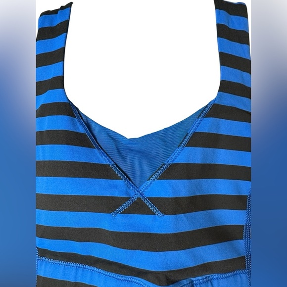 Lululemon In A Flash Bra Apex Stripe Baroque Blue Size 4 - Picture 4 of 9